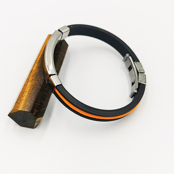 Personalisierte Herren armbänder Edelstahl modern Sport / Silikon