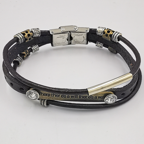 Personalisierte Speziell geometrisches, stilvolles, modernes Boho-Kunststoffarmband in dunkelbraun für Damen