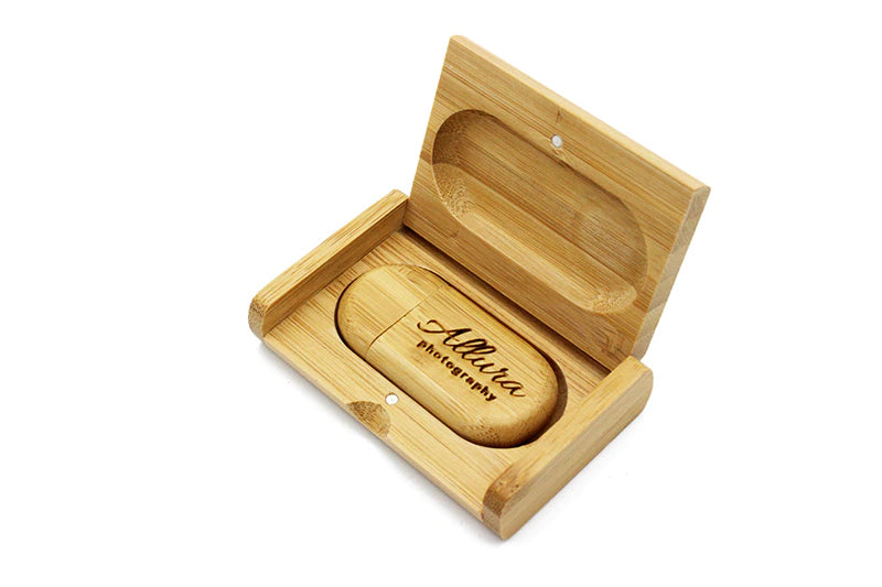 Personalisiere Box aus Holz und USB 2.0 - 4 GB / 16 GB / 32 GB / 64 GB Flash Drive Memory Stick Stick zum Aufbewahren Ihrer wichtigen Dinge. Zusätzlich mit individueller Gravur